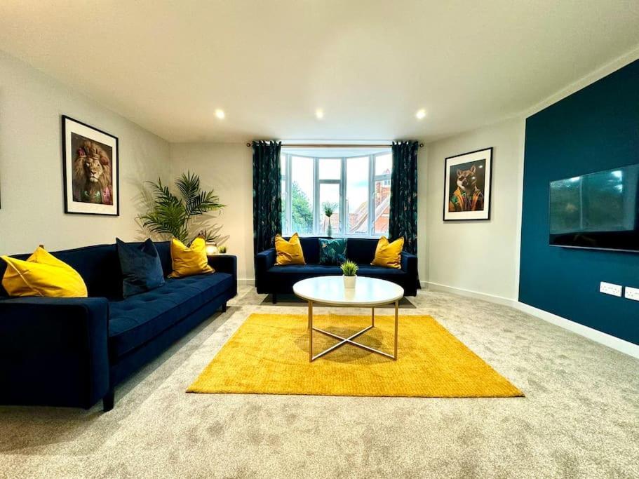 Massive 3 Bedroom - Ground Floor - Near The Beach! Bournemouth Exterior foto